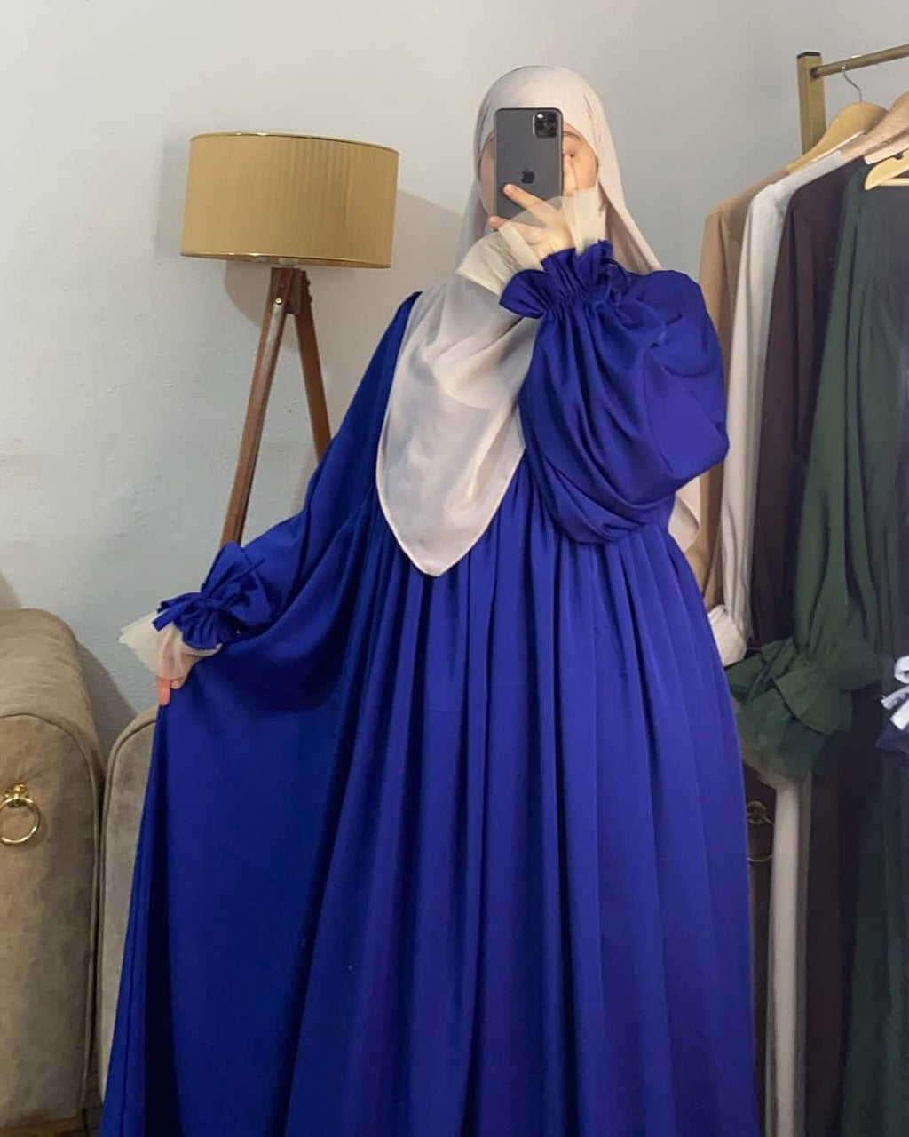 عباية فراشة